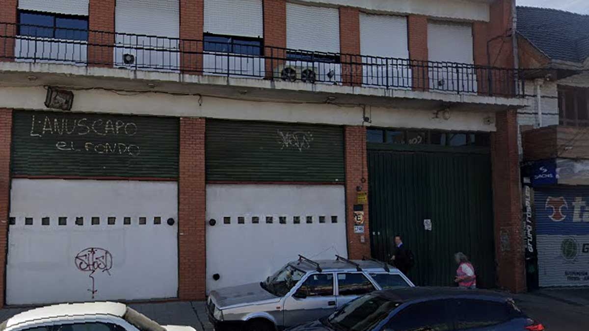 Cierre de metalúrgica en Lanús deja a 60 familias sin empleo