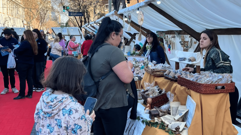 Comenzó la Expo Lomas 2026 en la Plaza Grigera