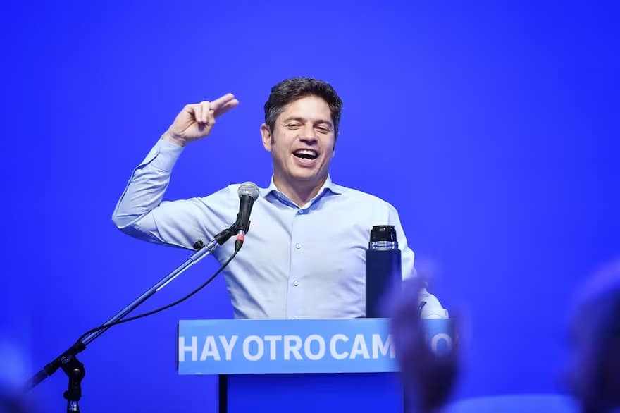 El Movimiento Derecho al Futuro realiza su plenario en Avellaneda