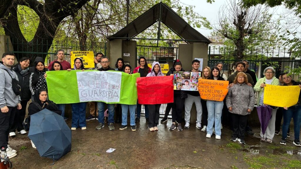 Familias se movilizaron por el cierre de una guardería religiosa en Calzada