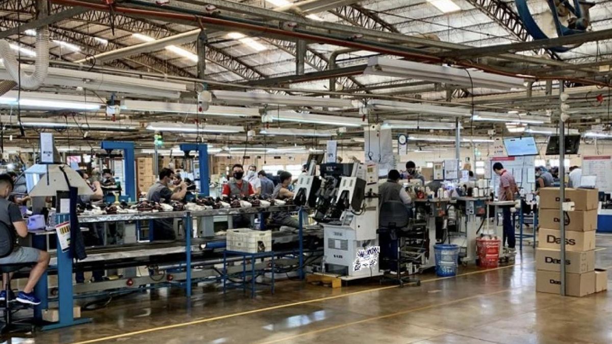 Informe CEPA: la Provincia perdió más de 106 mil empleos y cerraron empresas