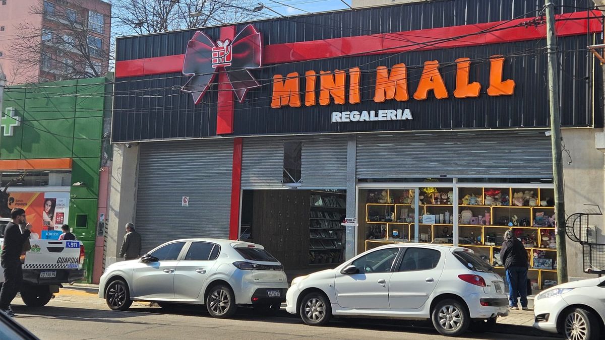 Monte Grande: abre un nuevo bazar chino en el centro y cierra "Popey"