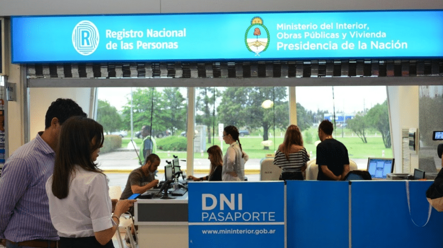 Ordenan al RENAPER entregar un DNI a mujer cuya matrícula fue anulada hace 40 años