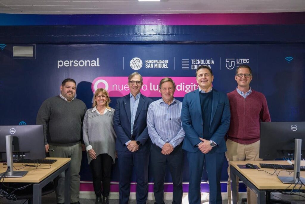Personal inauguró en San Miguel su primera Aula Digital bonaerense