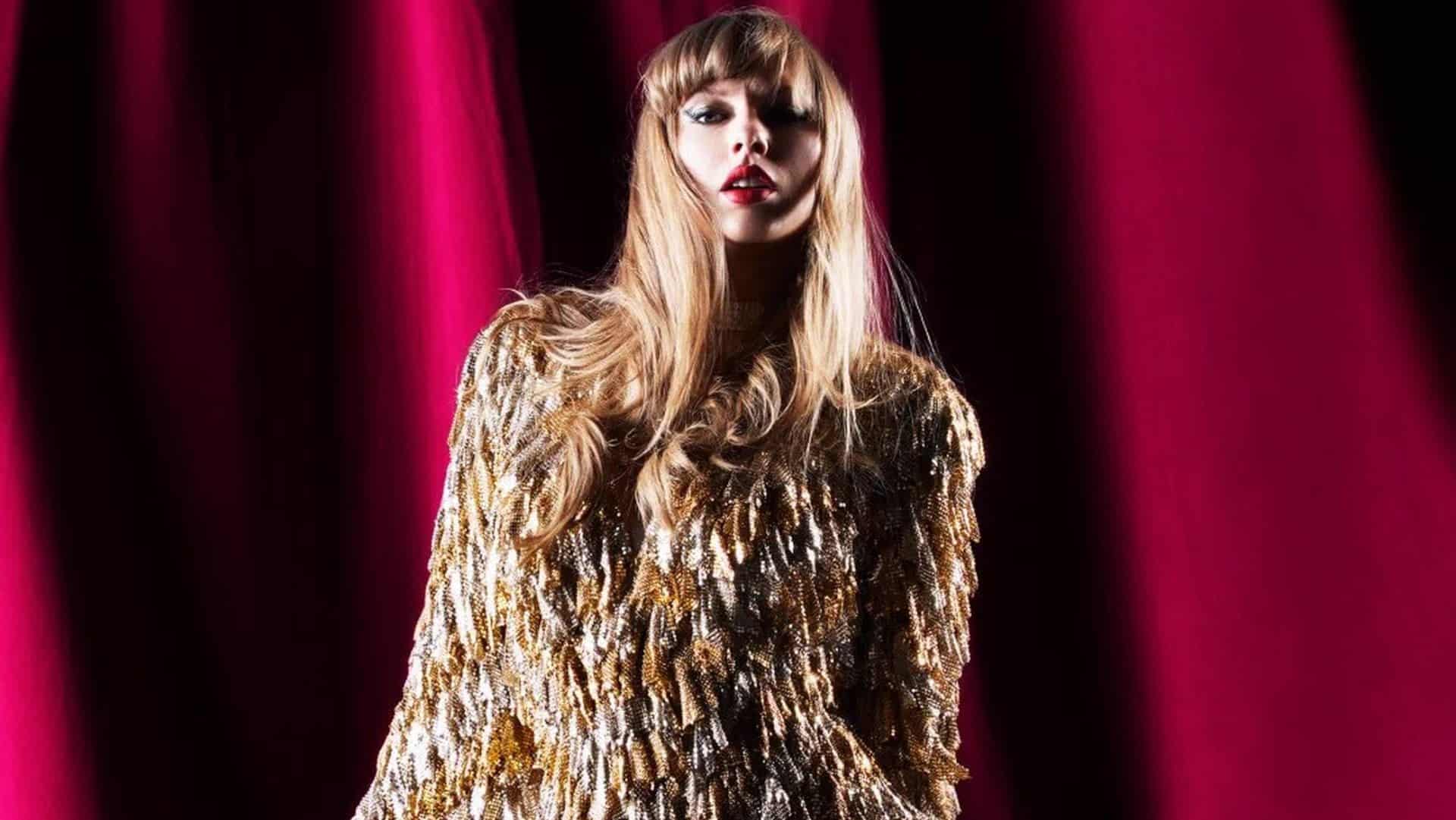 Taylor Swift anunció una edición ampliada de su álbum con cuatro canciones inéditas