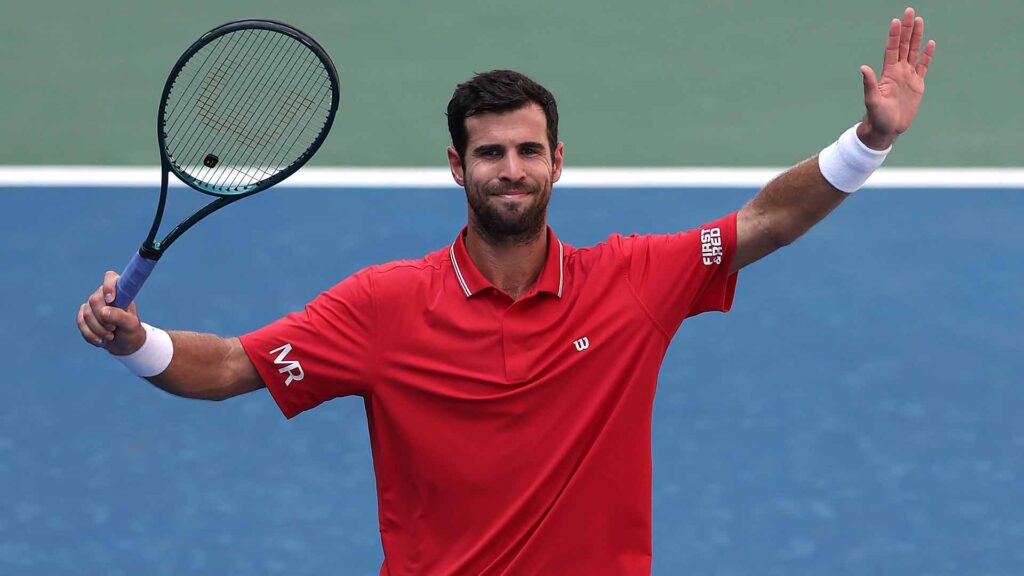 US Open: Victorias agónicas de Khachanov y Botic
