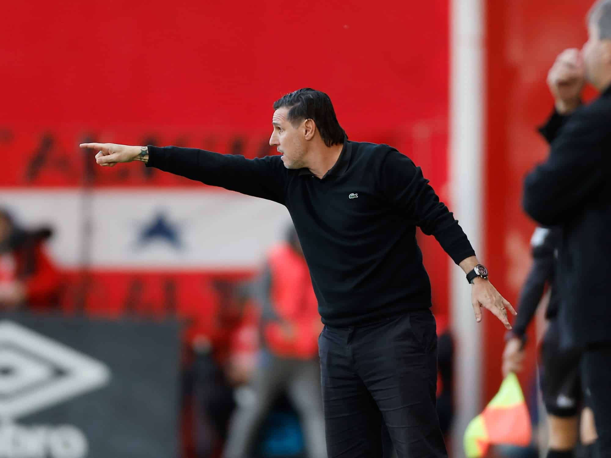 Argentinos Juniors y Tigre se miden en el Estadio Diego Armando Maradona