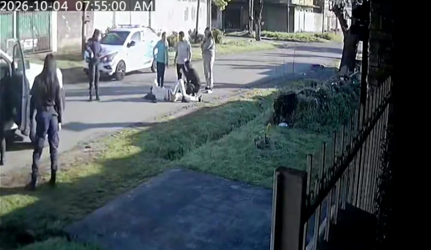 La Plata: balearon a un ciclista en una pierna para robarle la bicicleta