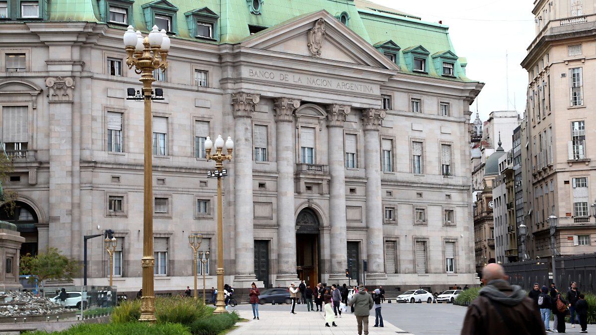No habrá bancos durante cinco días por la visita del Papa